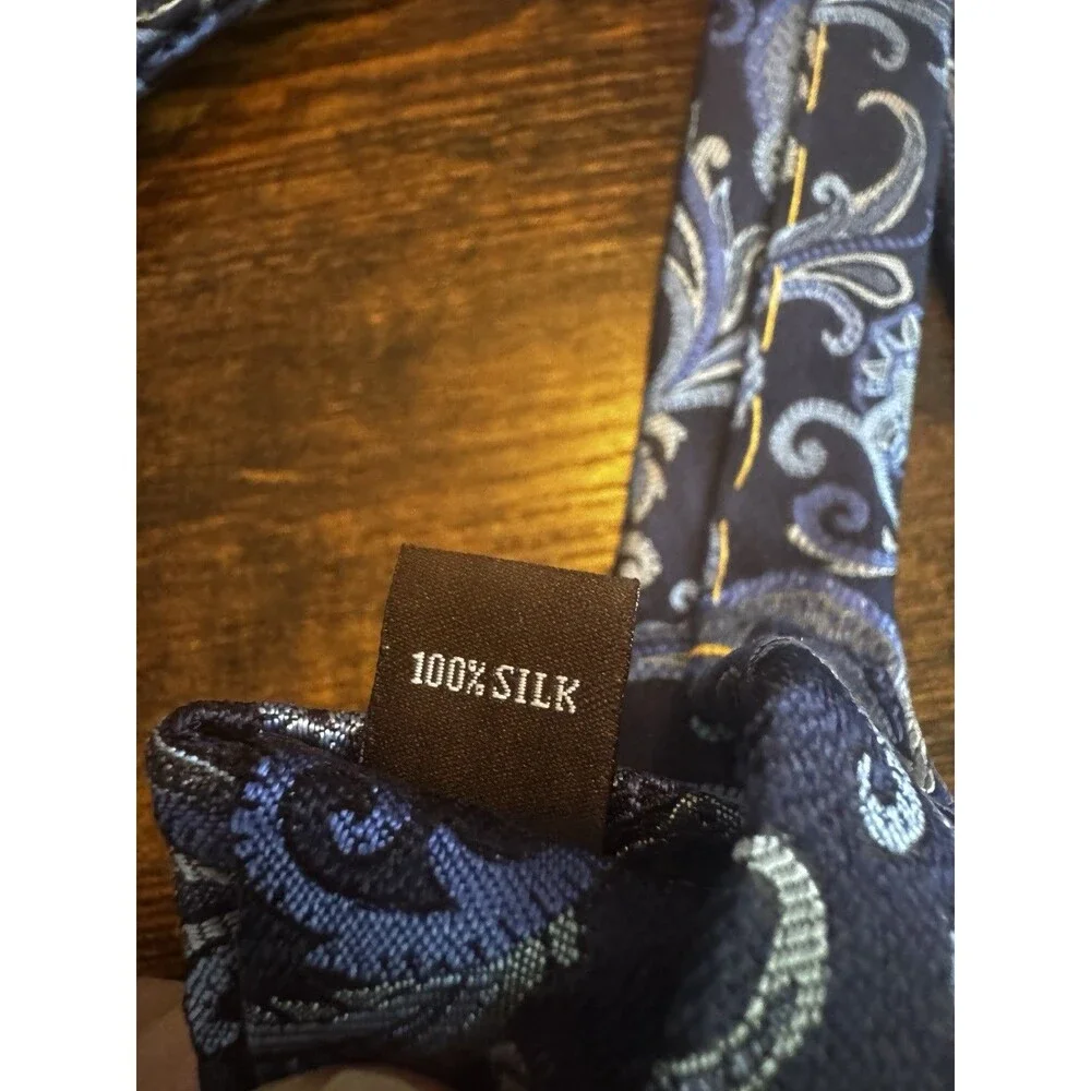Robert Talbott Estate Silk Necktie Navy Blue Silver Paisley Hand Made Luxury Tie